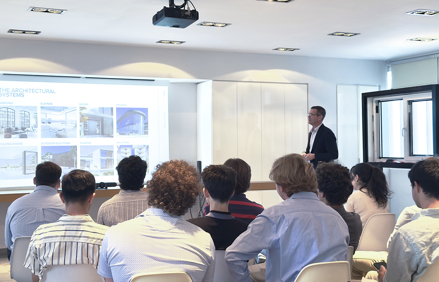For the third consecutive year, ELVIAL welcomed students from the Department of Mechanical Engineering of Texas A&M University 
