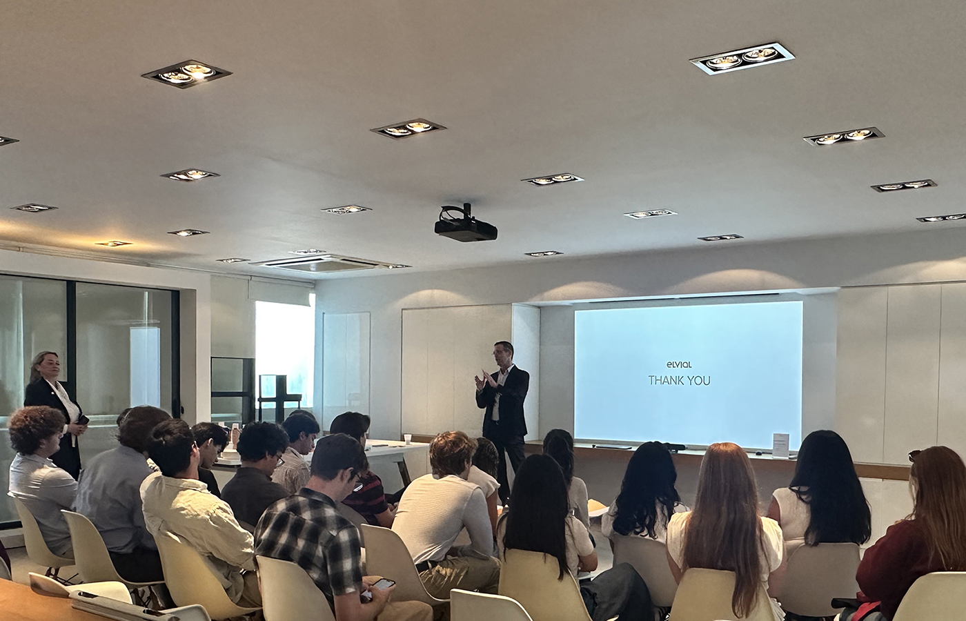 For the third consecutive year, ELVIAL welcomed students from the Department of Mechanical Engineering of Texas A&M University 